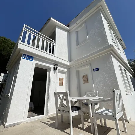 Апарт-отель Hanedan Flora