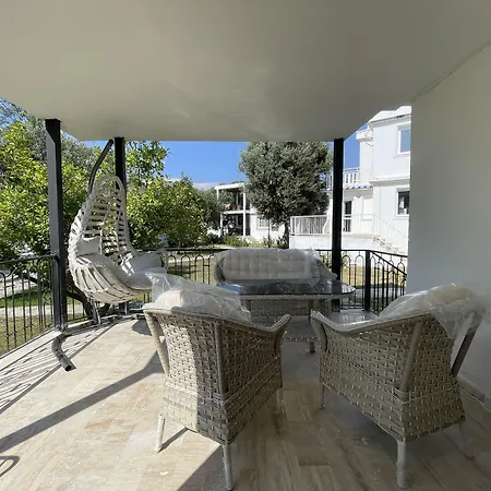 Апарт-отель Hanedan Flora