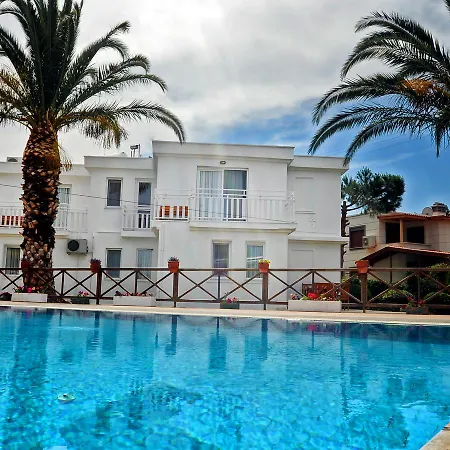 Hanedan Flora * Foça