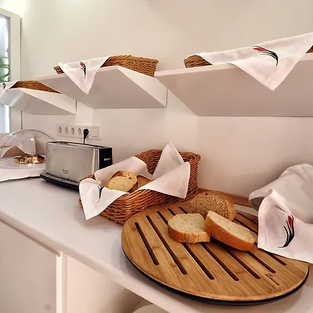 Hanedan Flora * Foça