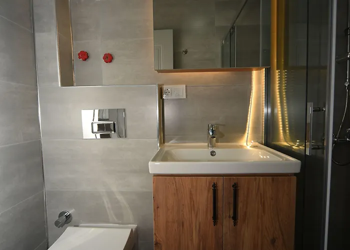 Hanedan Flora מלון דירות *