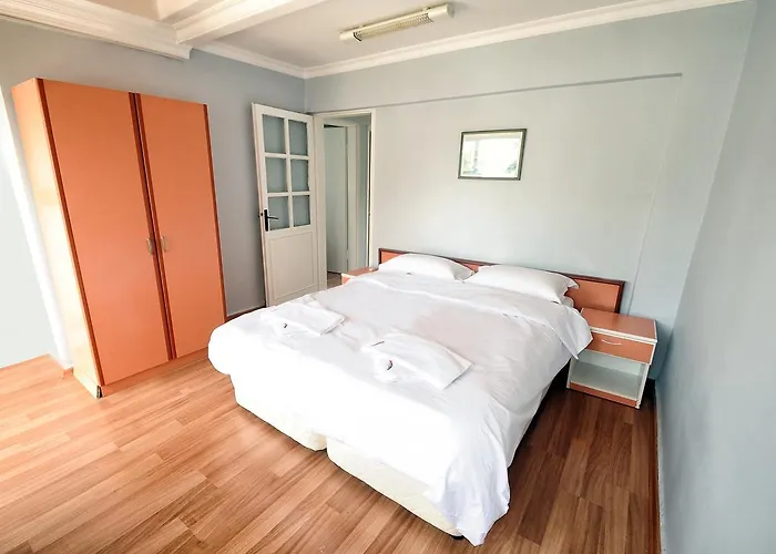 מלון דירות Hanedan Flora פוצ'ה