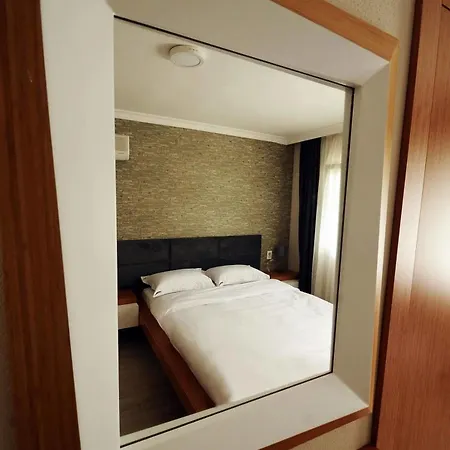 Aparthotel Hanedan Flora *