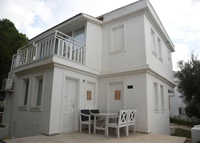 Hanedan Flora * Foça