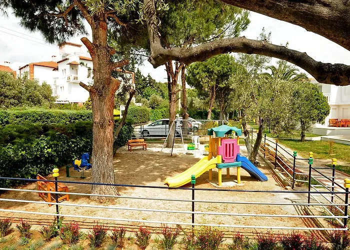 Lejlighedshotel Hanedan Flora Foça